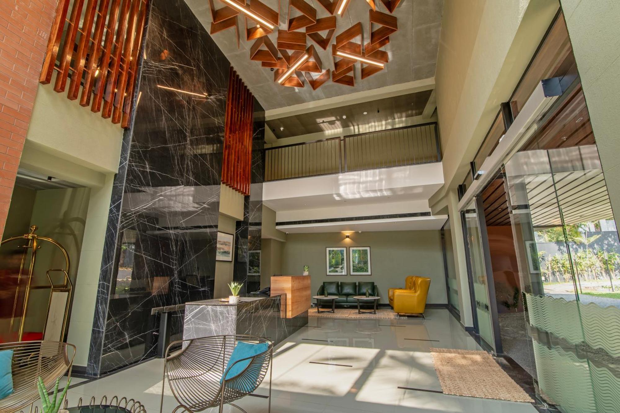 Sterling Athirappilly Hotel Kallana ภายนอก รูปภาพ