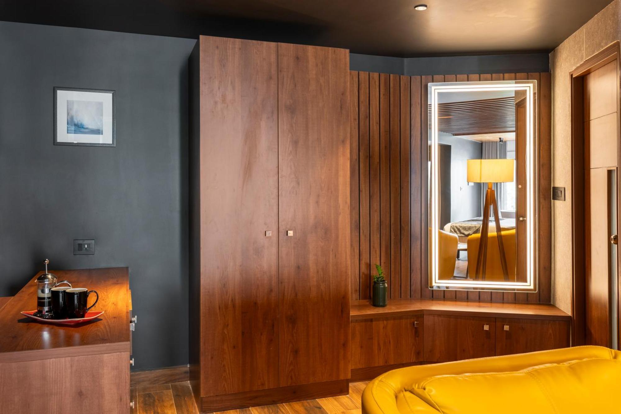 Sterling Athirappilly Hotel Kallana ภายนอก รูปภาพ